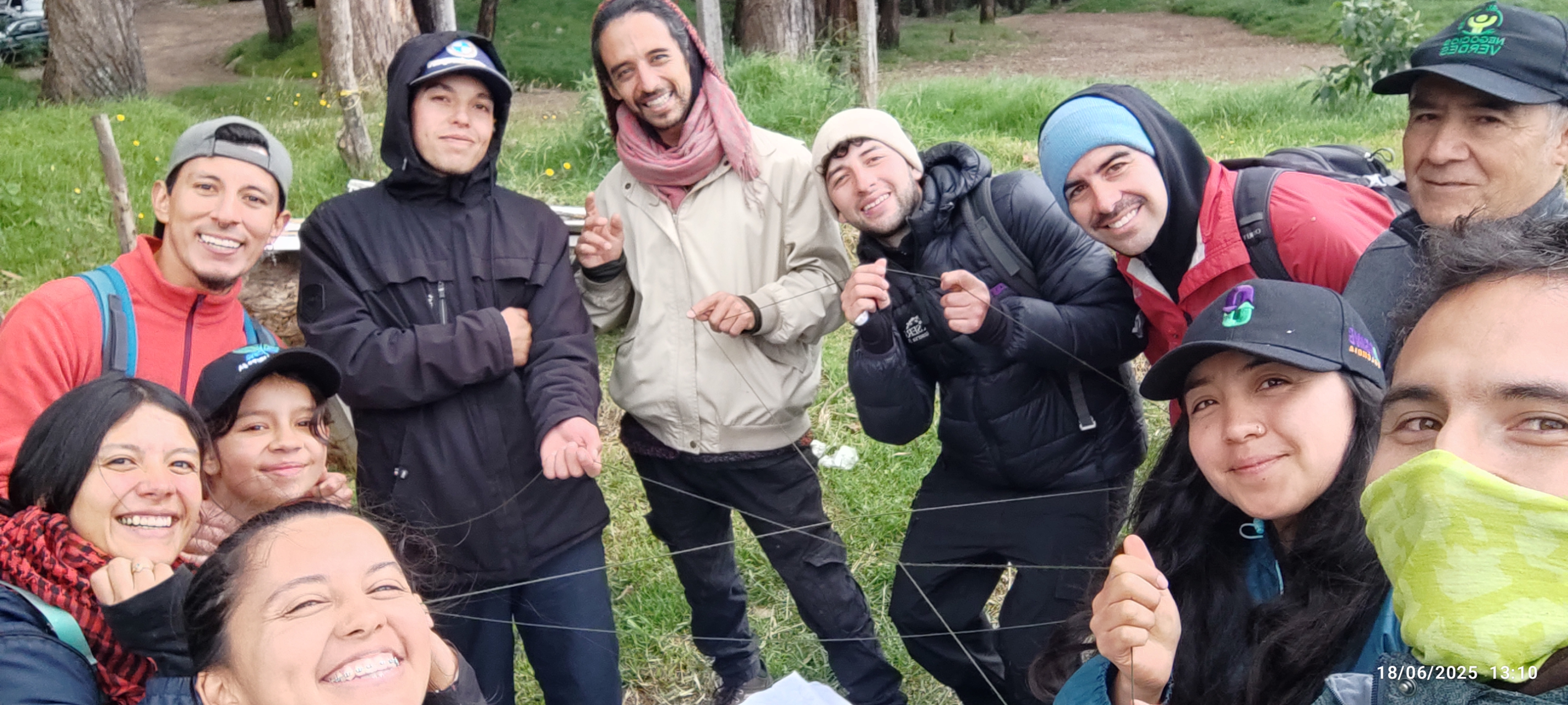 Actividad de conexión grupal con ejercicio de red